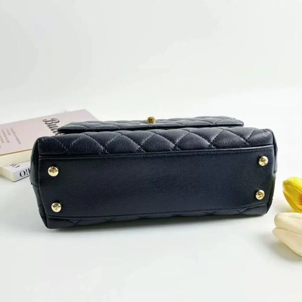 CHANEL brand color